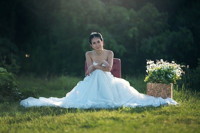 Bride Fashion Wedding Adult Asia  - sasint / Pixabay