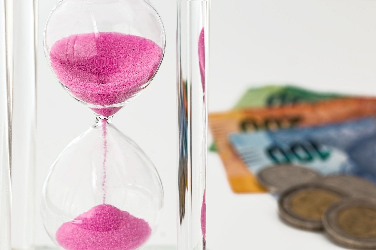 A diferença entre renda ativa e renda passiva (e por que importa)