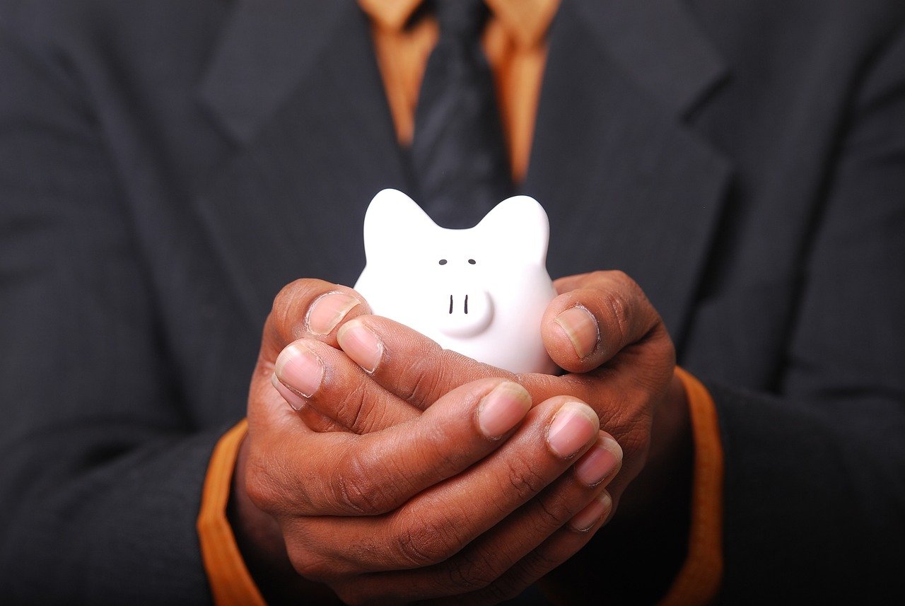 Como economizar até R$ 500 por mês com mudanças simples